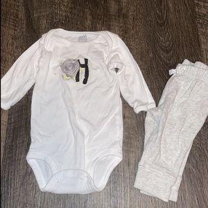 12/$35 0-3 months carters set